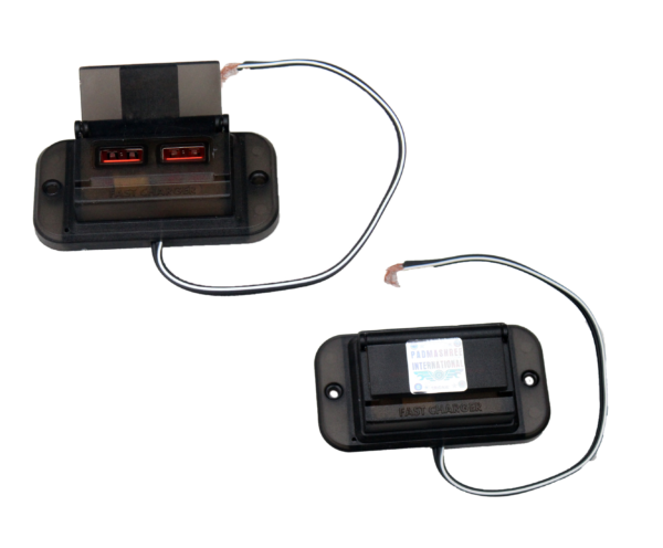 DC CHARGER 2 USB  (4AMP)
