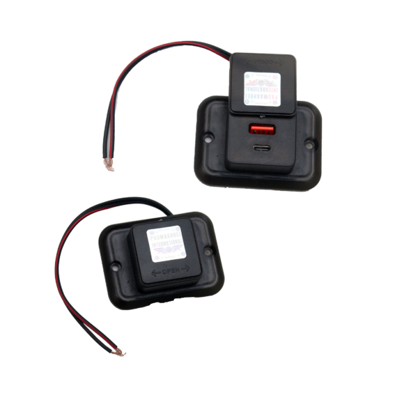 DC CHARGER (TYPE C + USB)